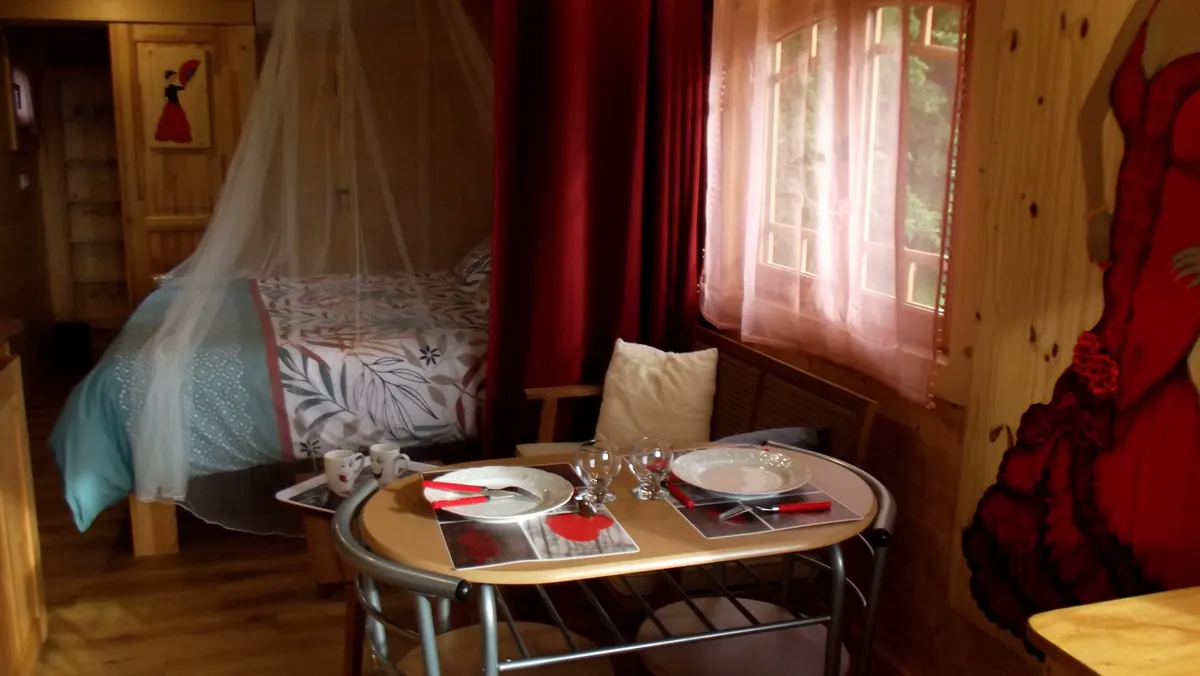 Roulotte du Grand Pré d'Ardot