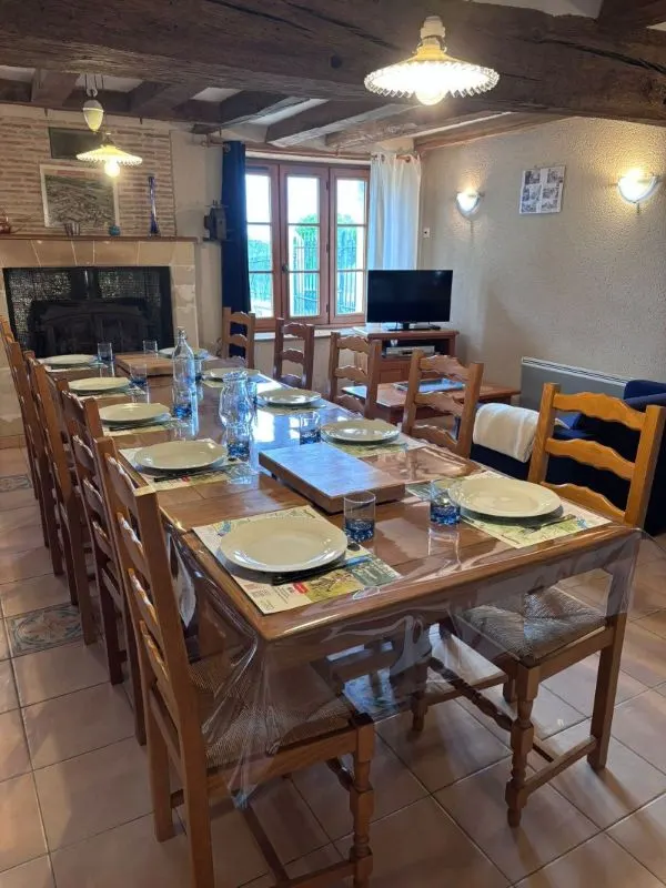 LE LOGIS DU PAVILLON à  Baugeois- vallée en Anjou VERT