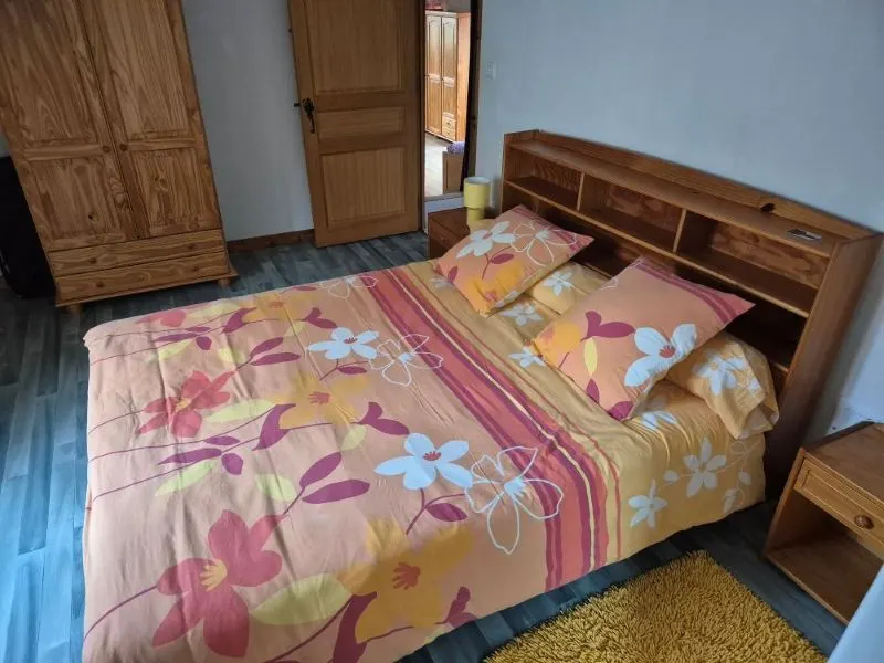 LE LOGIS DU PAVILLON à  Baugeois- vallée en Anjou VERT