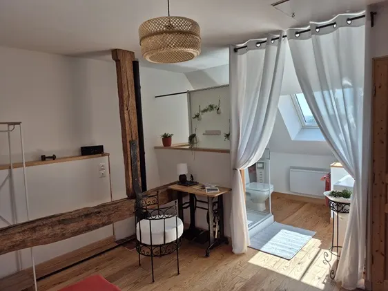 LE LOGIS DU PAVILLON à  Baugeois- vallée en Anjou VERT