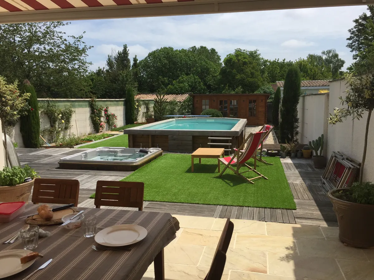Maison aux portes de Bordeaux proche Bassin Arcachon piscine SPA jardin