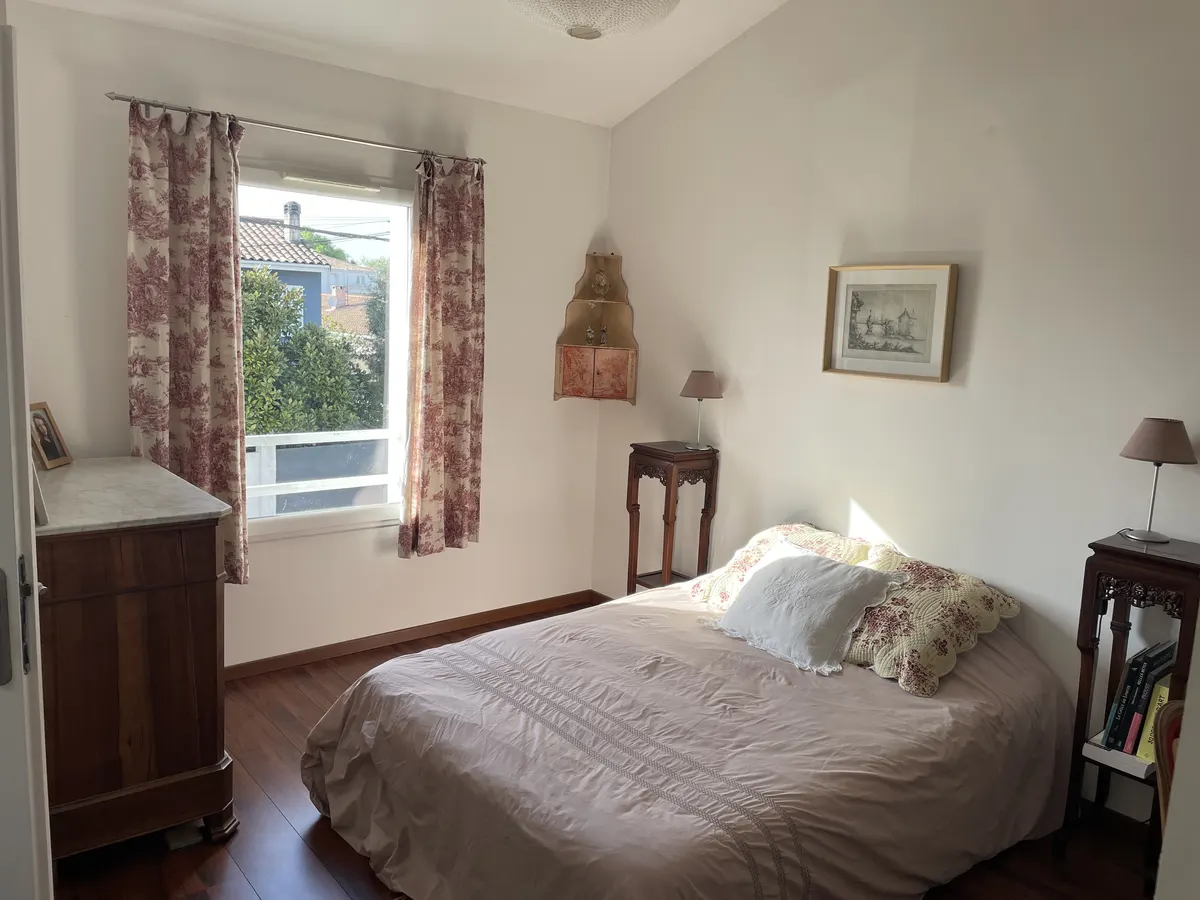 Maison aux portes de Bordeaux proche Bassin Arcachon piscine SPA jardin