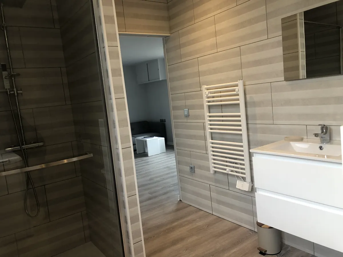 Gîte Joy maison chaleureuse avec cour fermée