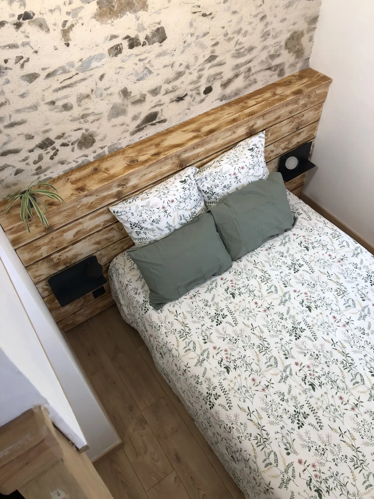 Gîte La Charmille - Côté Cour