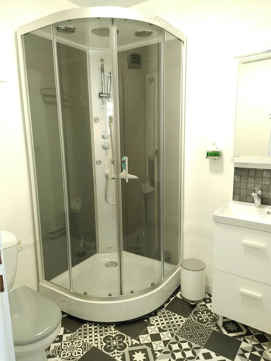 INDEPENDANTE - 400 M PLAGE - ST JEAN-de-MONTS