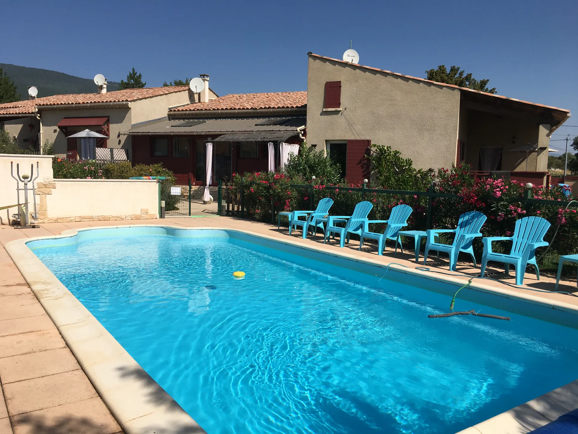 Gîte pour 6 personnes avec piscine