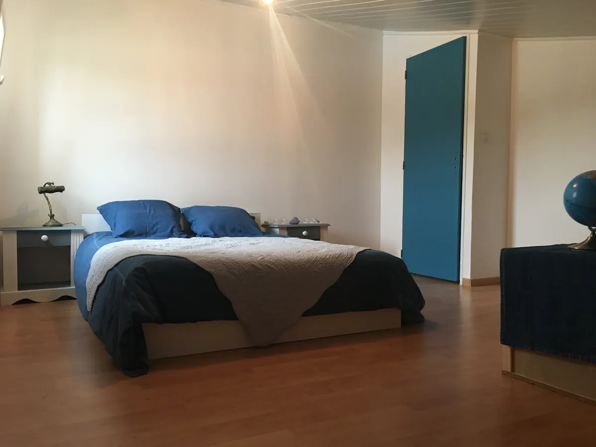 Gîte avec piscine pour 6 à 8 personnes