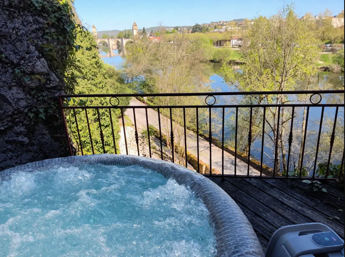 A LOT OF CAHORS - Séjour romantique