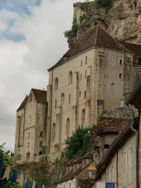 Maison cantal avec piscine chauffée