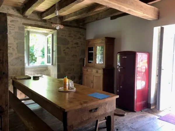 Gite à la ferme avec Jacuzzi extérieur et Pêche