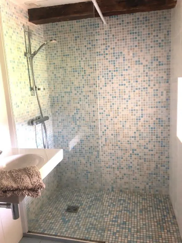 Gite à la ferme avec Jacuzzi extérieur et Pêche